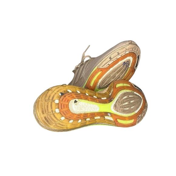 Adidas Womens Ultraboost 21 Running Shoes Ash Pearl/Hazy Rose Size 7.5 - Picture 5 of 6